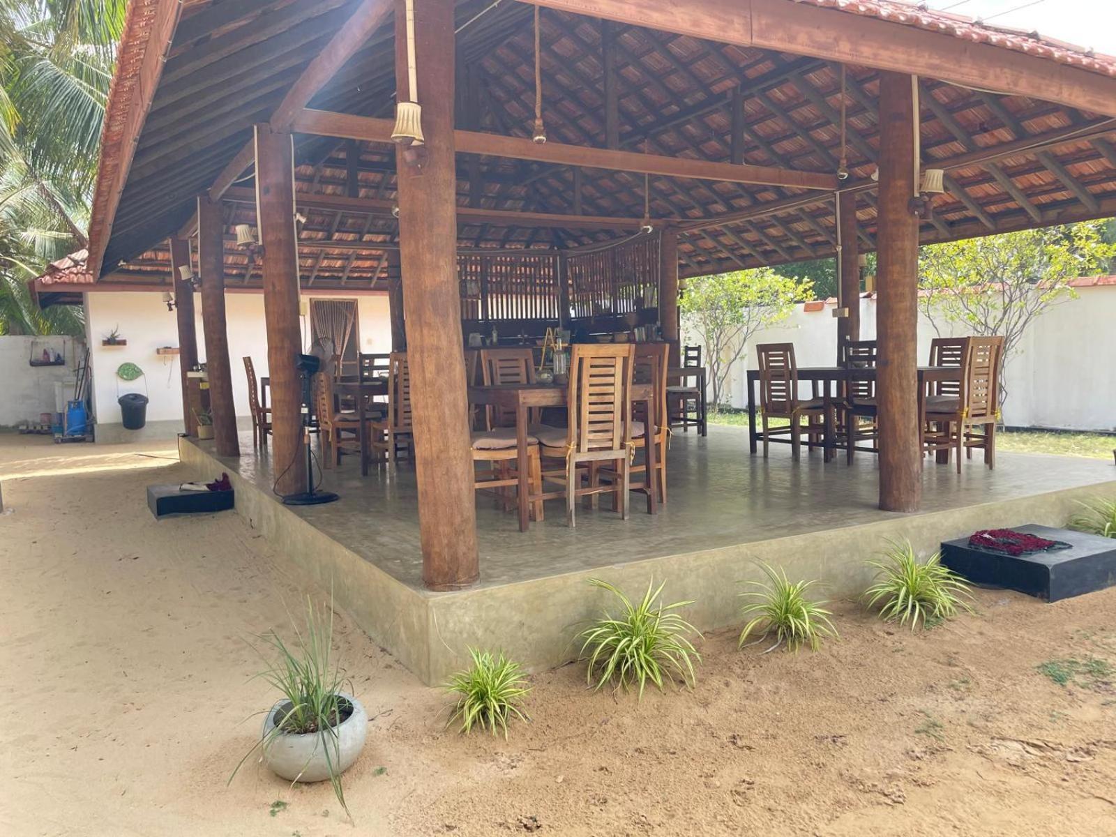 Sea Sand Resort Калпития Екстериор снимка