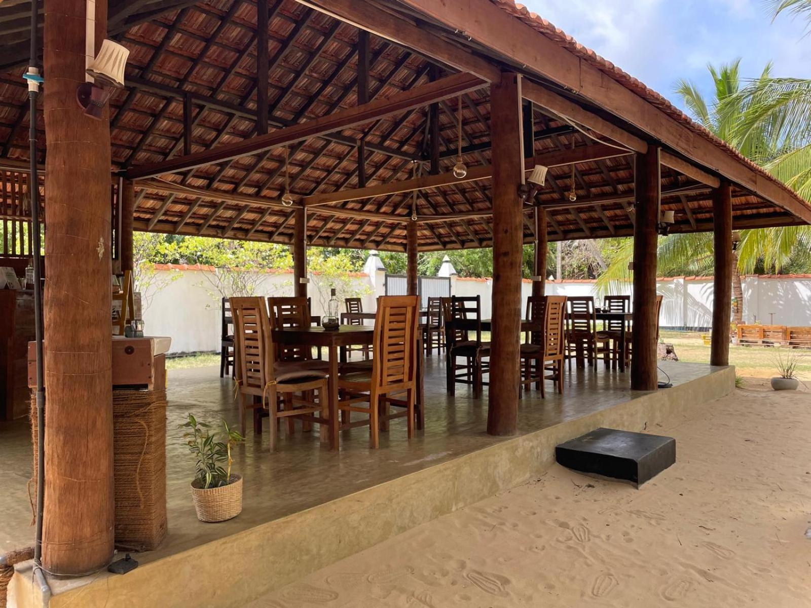 Sea Sand Resort Калпития Екстериор снимка